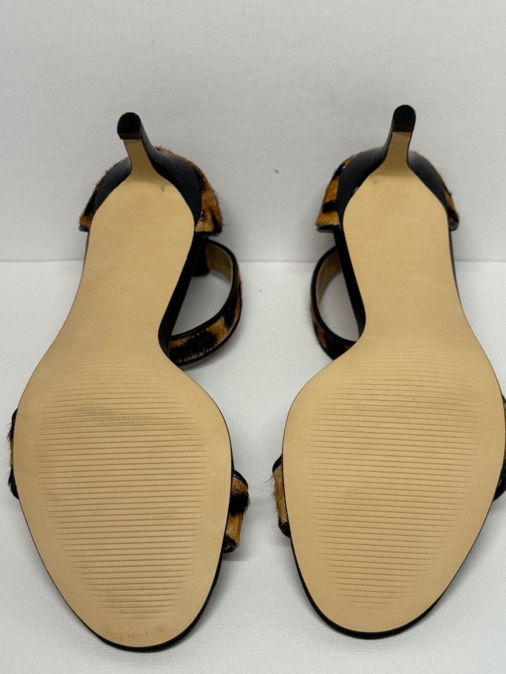 Talbots Leopard Print Calf Hair Ankle Strap Heels S 5M Chic Animal Print Sandals - Picture 6 of 11